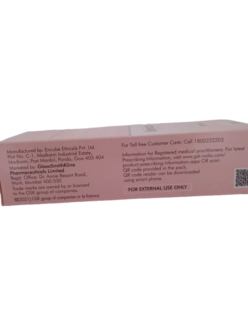 DERMOCALM LOTION - 1 BOTTLE OF 100ML - Image 2